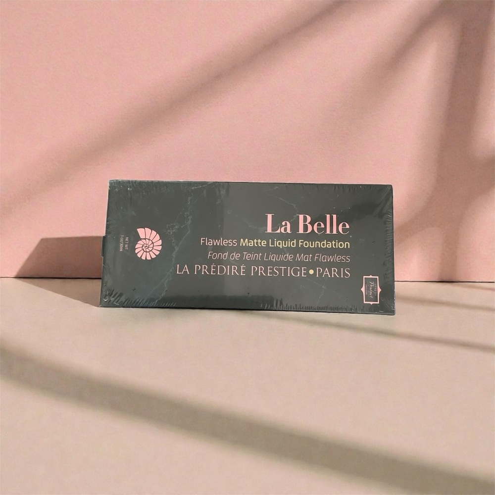 LA PREDIRE PRESTIGE PARIS-LA BELLE FLAWLESS MATEE FOUNDATION #2 SEALED-1oz/30ml